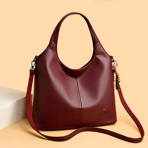 Bolso Tote de Moda para Mujer. Hecho de material PU de alta calidad. Bolso de Mano de Diseño de Lujo.9837 - Product Image 6