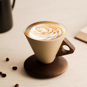 Tasse à café <span class=keywords><strong>Latte</strong></span> <span class=keywords><strong>en</strong></span> céramique triangulaire rétro de style Ins décoration de la maison tasses à café expresso avec base <span class=keywords><strong>en</strong></span> <span class=keywords><strong>bois</strong></span> - Product Image 1