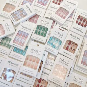 Ngắn Dễ Thương Máy Làm <span class=keywords><strong>Hello</strong></span> <span class=keywords><strong>Kitty</strong></span> 3D Natura 24Pcs Nửa Handmade Bán Buôn Acrylic Vuông Ngón Tay Pre-Thiết Kế Dễ Dàng Áp dụng Báo Chí - Product Image 6