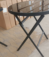 Table ronde pliable en verre trempé avec cadre en métal noir moderne pour jardins extérieurs, cours, plages, restaurants, patios