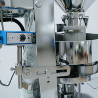 Machine de remplissage automatique de sachets pour crèmes épaisses, shampoings et liquides cosmétiques