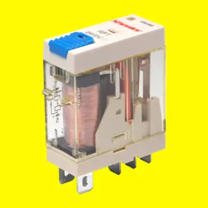 Shenler RFT2CO012LT磁性接触器和兼容过载继电器接口超薄继电器，带底座报警继电器输出