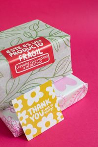 Pegatinas personalizadas para empaques de pasteles y panadería, decoraciones de ramos, e impresión de logotipos con el nombre de la empresa. - Product Image 3