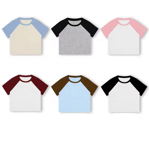 YZX Logo personnalisé du fabricant <span class=keywords><strong>Crop</strong></span> <span class=keywords><strong>Top</strong></span> pour femmes 220gsm 95% coton 5% Spandex manches courtes raglan strass diamants été - Product Image 1