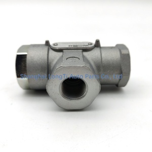 Soupape de retenue double d'origine 4342080280 1517989 98CT2K119BA 5000862537 ZG046040002 11063719 Pièces de système de freinage pneumatique Camion Bus - Product Image 4