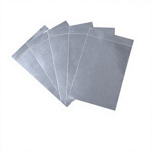 Película de Sellado Autoadhesiva de Aluminio para Placas PCR Degao, Protección Contra la Evaporación, Almacenamiento de Muestras en Microplacas, Uso en Laboratorio - Product Image 6