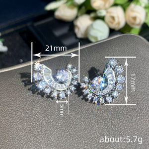 Orecchini dalla Forma Irregolare per Donne, Design Semplice per Uso Quotidiano, Accessori per Abiti e Regali - Product Image 4