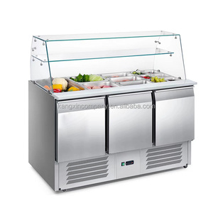 Restaurant en acier inoxydable <span class=keywords><strong>3</strong></span> <span class=keywords><strong>portes</strong></span> Bar Réfrigérateur <span class=keywords><strong>Table</strong></span> de préparation de salade - Product Image 1
