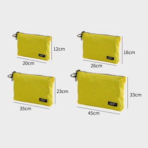 Sac de rangement multifonctionnel portable ultra-léger imperméable avec fermeture éclair en silicone pour vêtements, cosmétiques et articles divers - Product Image 4