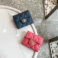 Dompet Kulit Asli Trendi Baru untuk Wanita dengan Jahitan Rapi dan Tempat Kartu Rantai Emas yang Dapat Dilepas untuk Wanita Elegan