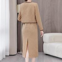Personnalisé pur polyester Blanc Décontracté Automne Couleur Unie Luxe 2 Pièces Col V Bouton Blazer Tweed Costume Robe Midi Ensemble Femmes Pas Cher