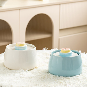 Fontaine à eau pour animaux de compagnie en céramique en forme de gâteau, circulante automatiquement, silencieuse, pour chien et chat, avec commande par application - Product Image 1