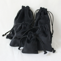 Sacs en velours néerlandais noir avec cordon de serrage, 5x7cm, 7x9cm, 8x10cm, 9x12cm, 10x14cm, 13x18mm, pour bijoux, cadeaux, présentation et emballage