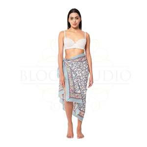 Sarong en coton imprimé à la main, très tendance, pour femme, léger, idéal comme paréo de bikini, pour la plage et les vacances d'été - Product Image 2