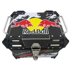 Baúl Trasero para Motocicleta de Liberación Rápida de 45L de Alta Capacidad con Adhesivo <span class=keywords><strong>Red</strong></span> <span class=keywords><strong>Bull</strong></span>, Negro, Aluminio Resistente al Agua, Directo de Fábrica - Product Image 5