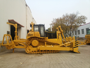 Topadora <span class=keywords><strong>T140</strong></span> de 140 hp con Hoja y Desgarrador - Product Image 2