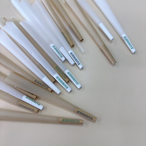 Cônes à logo personnalisé 100% biologiques 1 1/4, rouleaux de Rizlas avec embouts - Product Image 2