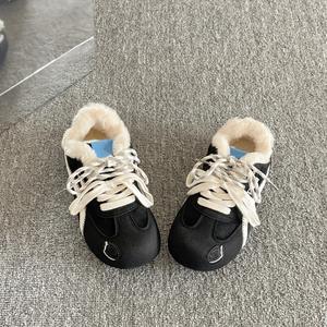 Chaussures basses à lacets en maille rétro sportives pour hommes, blanches, surdimensionnées, respirantes, imperméables, légères, antidérapantes, décontractées - Product Image 2