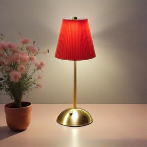 Tùy chỉnh linh hoạt kim loại trang trại Thiết kế LED Battery Operated điều khiển cảm ứng xách tay cạnh giường ngủ bảng đèn USB nạp tiền - Product Image 4