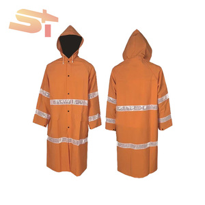 Impermeabile Lungo Giallo SIKE per Lavoratori Sanitari, in PVC con Strisce Riflettenti per Protezione da Piogge Abbondanti - Product Image 3
