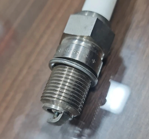 2866879 301-6663 4090121 KB77WPCC FB77WPCC RTN79G หัวเทียนเครื่องยนต์อุตสาหกรรม - Product Image 4