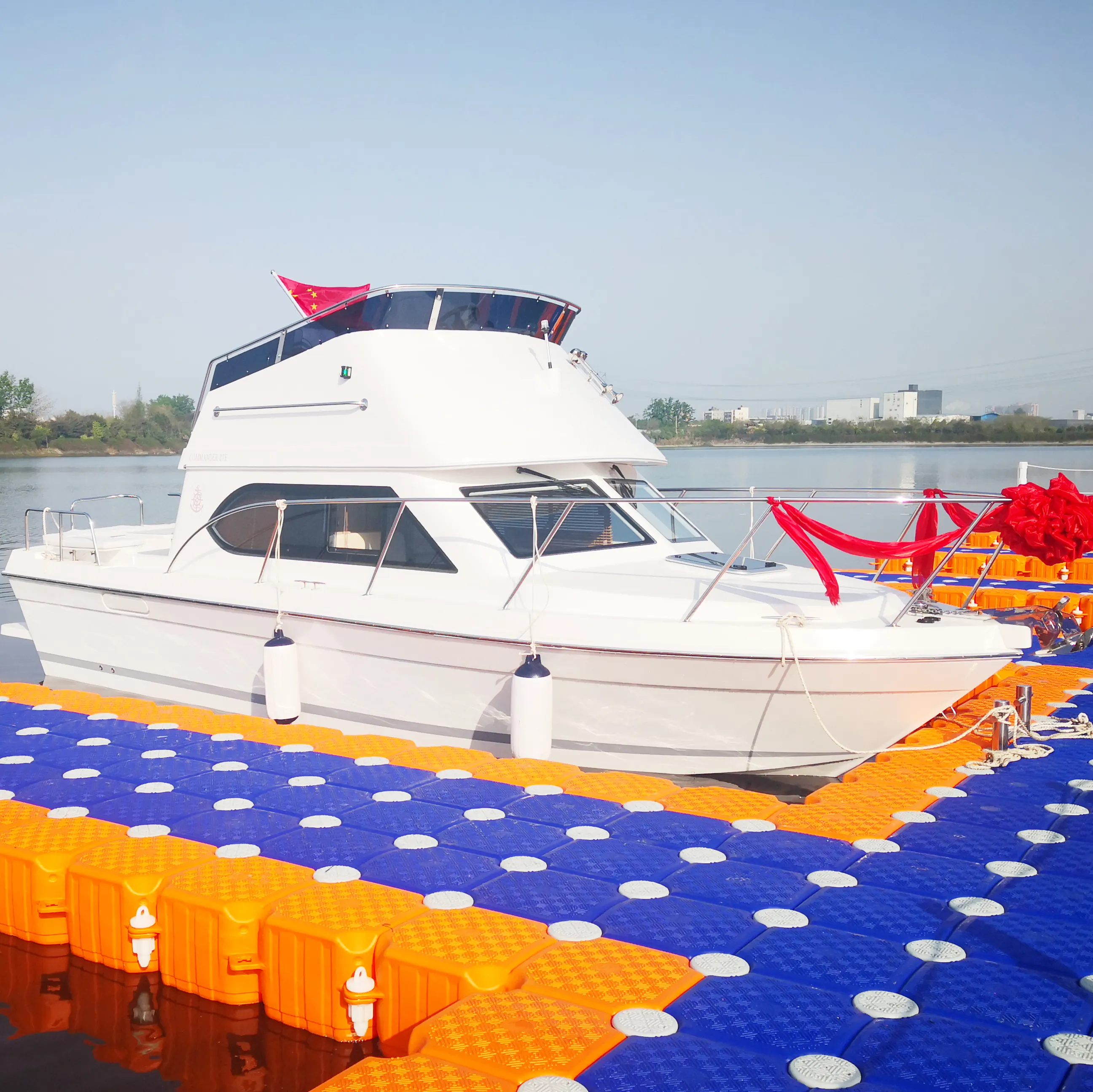 27ft Electric commander 27E fiberglass luxury private yacht Pleasure boat
