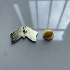 GREPAS GIFTS Épinglette de revers 28 mm avec drapeaux croisés des États-Unis et de la Jordanie - Product Image 4