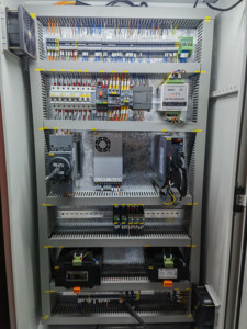 <span class=keywords><strong>CNC</strong></span> servo động cơ Báo Chí phanh tự động trung chuyển kim loại uốn Báo Chí phanh máy - Product Image 6