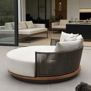 Meubles d'extérieur et d'intérieur modernes, canapé de <span class=keywords><strong>jardin</strong></span> pivotant pour 2 personnes avec coussins imperméables pour utilisation dans les cours d'hôtels - Product Image 2