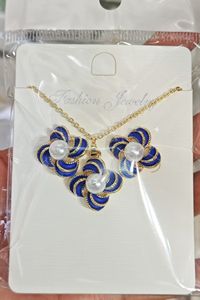 Conjuntos nupcial de joyería fina de flor giratoria INS, collar de perlas chapado en oro, pendientes, joyería roja negra para mujer - Product Image 3