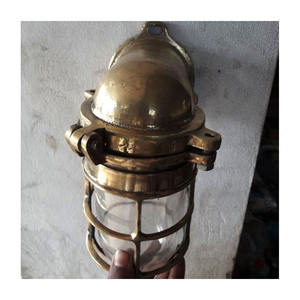 Lámpara de techo antigua de latón para pasillos de barcos de carga, hecha a mano en el astillero de Bangladesh, decoración náutica marina. - Product Image 2