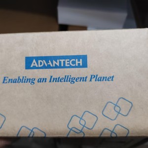 Módulo de Entrada Analógica Advantech ADAM-4117, 16 Canales de E/S, Adquisición de Datos Industriales - Product Image 4