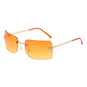 Square <b>Frameless</b> Sunglasses With Rhinestone Butterfly Design Gradient Color Metal <b>Frame</b> UV400 For Women - Product Image 5