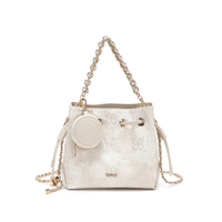 Sac fourre-tout élégant pour femme, motif floral tie-dye, avec cordon de serrage, sac à bandoulière multi-positions avec chaîne, idéal pour les sorties du week-end et les sorties quotidiennes