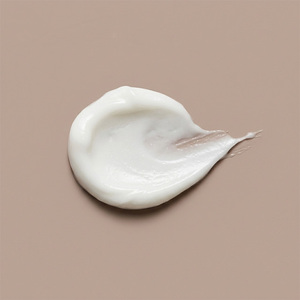 Crema Tranex para el melasma con crema aclaradora para manchas oscuras y crema tonificante con niacinamida para piel desigual - Product Image 1