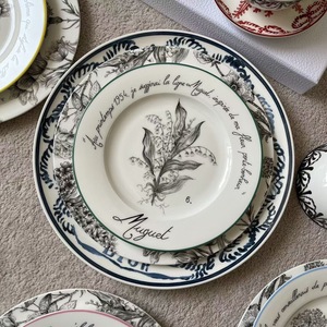 Service de vaisselle en porcelaine fine européenne bleu et blanc, motif tigre imprimé, assiettes de présentation pour mariage - Product Image 5