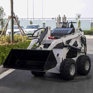 Mini Cargadora de Ruedas Nueva con Tracción <span class=keywords><strong>4x4</strong></span>, Capacidad de Carga de 1 Tonelada, Accesorio de Cucharón - La Mejor Mini Retroexcavadora de China en Venta - Product Image 1