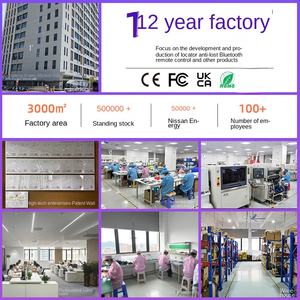 جهاز تتبع جديد للحيوانات الأليفة مقاوم للماء مع نظام تحديد المواقع وبلوتوث، معتمد من MFI مع تطبيق لنظام iOS وإنذار ضد الضياع للكلاب والقطط والأطفال أثناء السفر في الهواء الطلق - Product Image 4