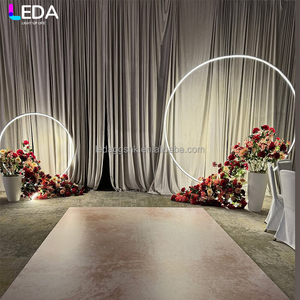 Decoración LEDA para Bodas y Eventos, Moderna, Simple, Redonda, Blanca, de Metal y Hierro - Product Image 1