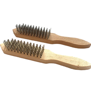 فرشاة طويلة بمقبض خشبي مع شعيرات من أسلاك الفولاذ المقاوم للصدأ لتنظيف وتلميع فعال - Product Image 4