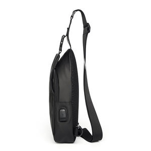 Nuevo bolso de pecho de PU para hombre con USB de gran capacidad, bolso de hombro único, bandolera, bolso de diseño Simple a la moda para exteriores, novedad de 2000 - Product Image 5