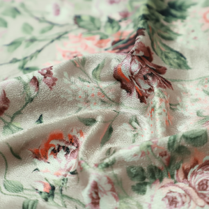 Tela de terciopelo estampada suave y flexible, ideal para vestidos personalizados, chaquetas, accesorios elegantes y proyectos de moda - Product Image 1