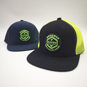 Gorra Snapback Ajustable de 6 Paneles con Visera Plana, Estilo Moderno Unisex en Blanco y Negro con Logotipo Personalizado y Parche de Goma - Product Image 3