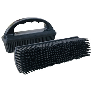 Brosse en silicone de haute qualité pour enlever les poils d'animaux, outil de nettoyage pour tapis, brosse à poils et à débris en silicone pour nettoyer les canapés - Product Image 6