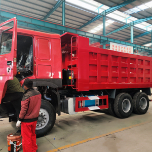 รถดัมพ์เหมือง Howo ดีเซลใหม่ 6x4 ยูโร 3 พวงมาลัยซ้าย กล้องมองหลัง 360 องศา รับน้ำหนัก 31-40 ตัน เครื่องยนต์ Weichai 351-450 แรงม้า - Product Image 1