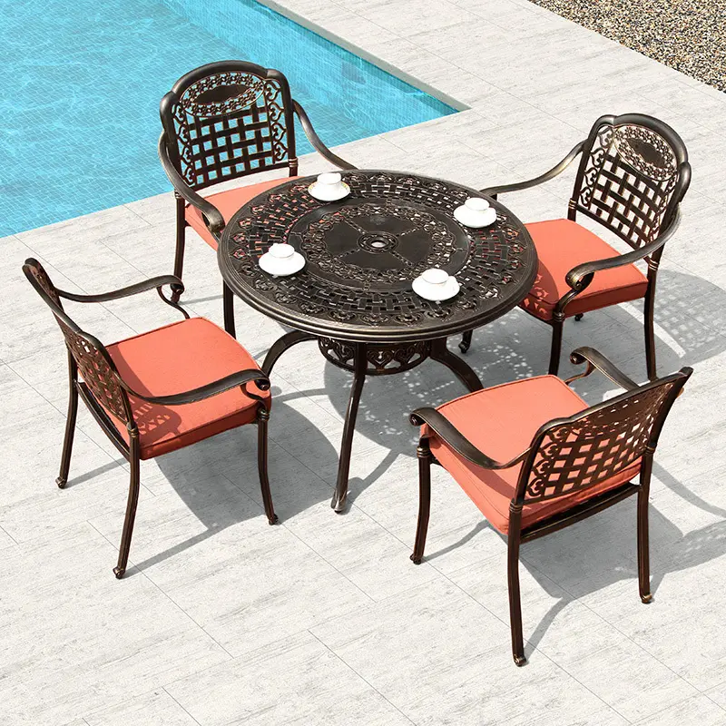 Veranda dış mekan mobilyası eğlence balkon bahçe Metal masa ve sandalyeler setleri kafe ve yemek