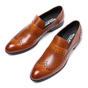 Men's Leather Shoes Cowhide <b>Full</b>-Leather <b>Slip</b>-On Embroidered Lightweight Comfortable Breathable Stylish Autumn for Business - Product Image 2