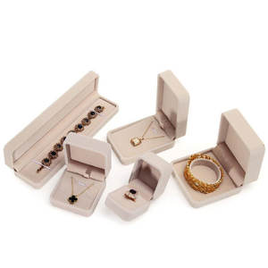 Boîte à bijoux en velours de luxe personnalisée de haute qualité pour bracelets, montres, boucles d'oreilles, colliers et bagues – Coffret cadeau en cuir et velours - Product Image 4