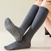 Chaussettes de yoga et de Pilates antidérapantes en coton respirant, écologiques et luxueuses, hauteur genou, avec grip, pour femmes, professionnelles, pour studio, barre et fitness