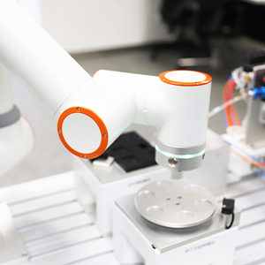 Robot Colaborativo de Alta Precisión FR10 con Carga Útil de 10 kg, 6 Ejes, PLC y Caja de Cambios, Soldadura, Recogida y Colocación, Programación Sencilla y Segura, Cobot con Carga Útil de 10 kg - Product Image 5
